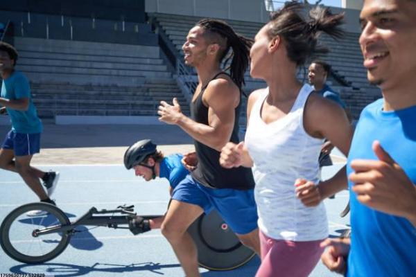 励才体育培训立定跳远课程介绍